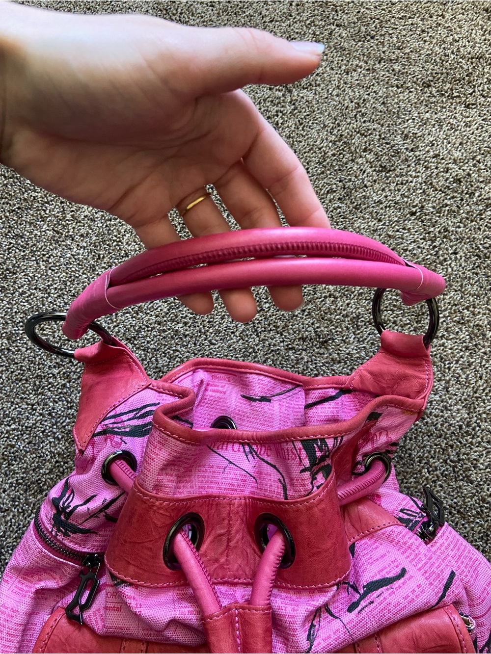 Vintage John Galliano Pink Newspaper Print Leather/Canvas Shoulder Slouchy Bag - Picture 14 of 15